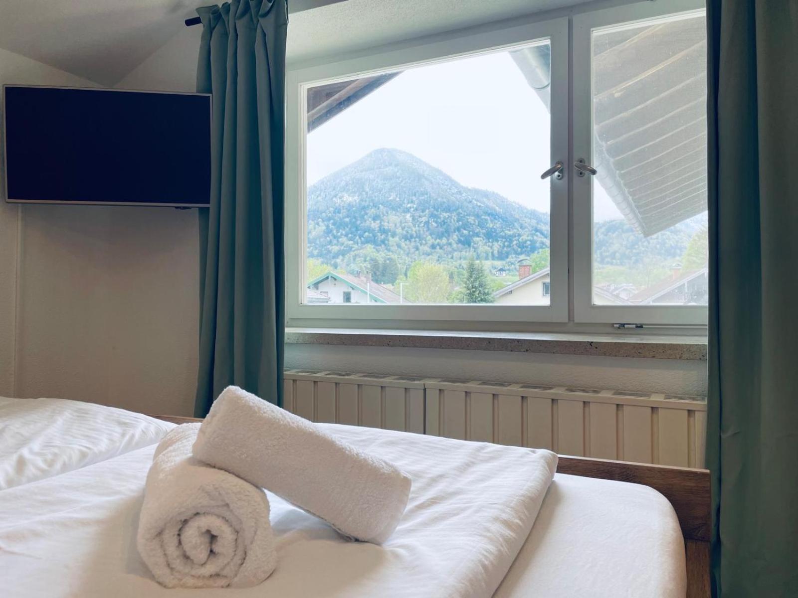ウンターヴォッセンKleines Nest Mit Bergblickアパートメント エクステリア 写真